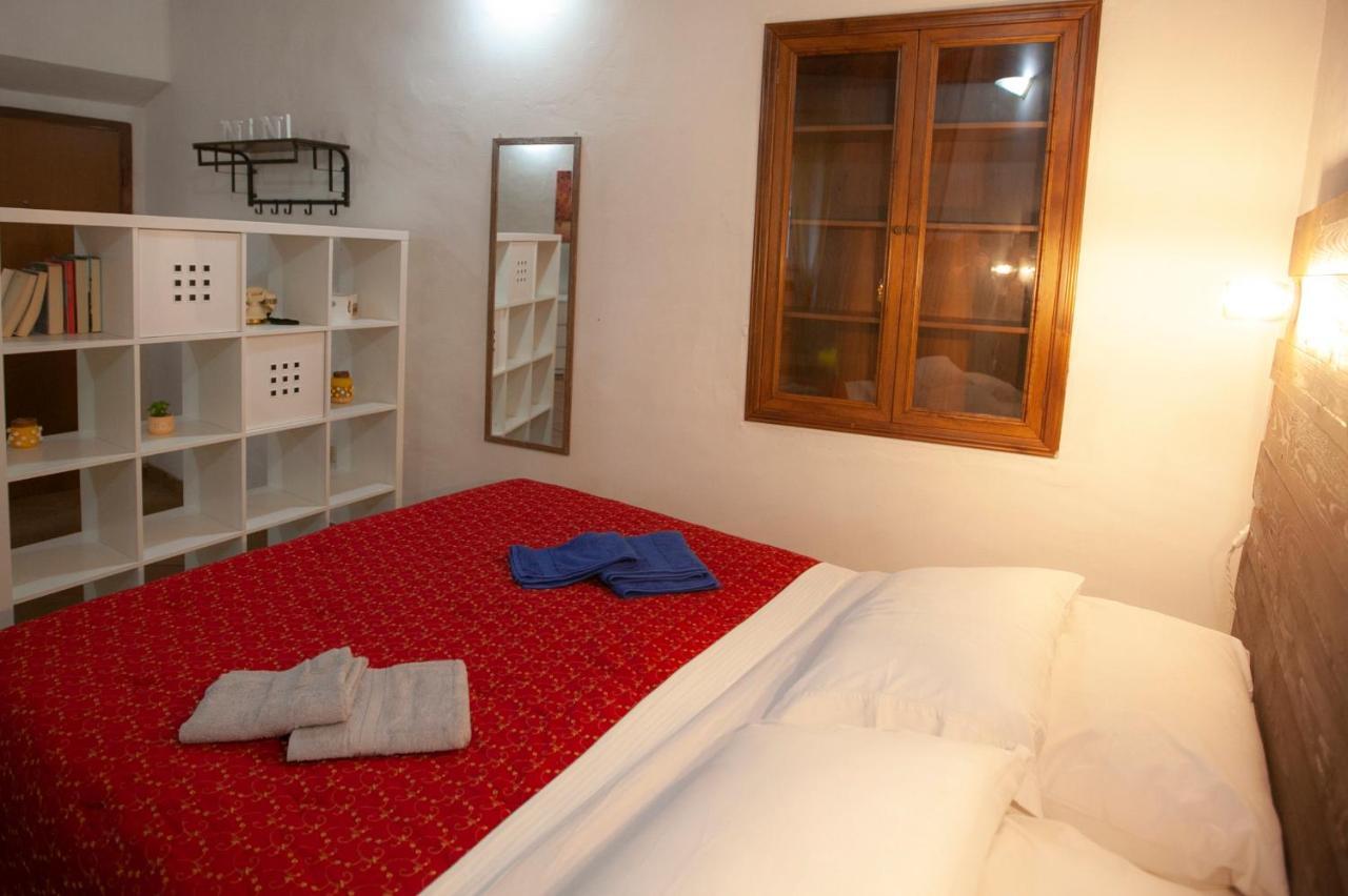 Отель Casa Nena Nepi Экстерьер фото